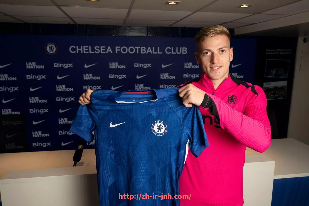 金年会-AC米兰欧冠经典比赛集锦及球队辉煌时刻